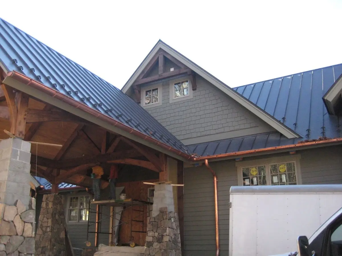 Craftsman Roofing team delivering quality roofing work in Dumbarton